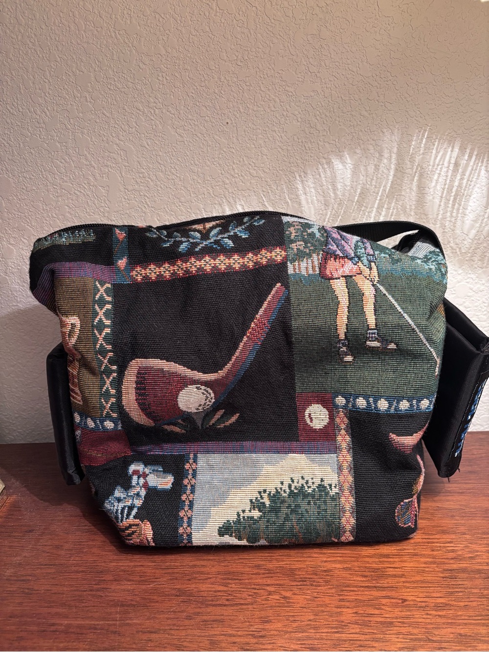 Golf Tapestry Cooler Bag with Side Drink Pockets